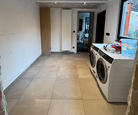 wasmachine laten aanlsuiten